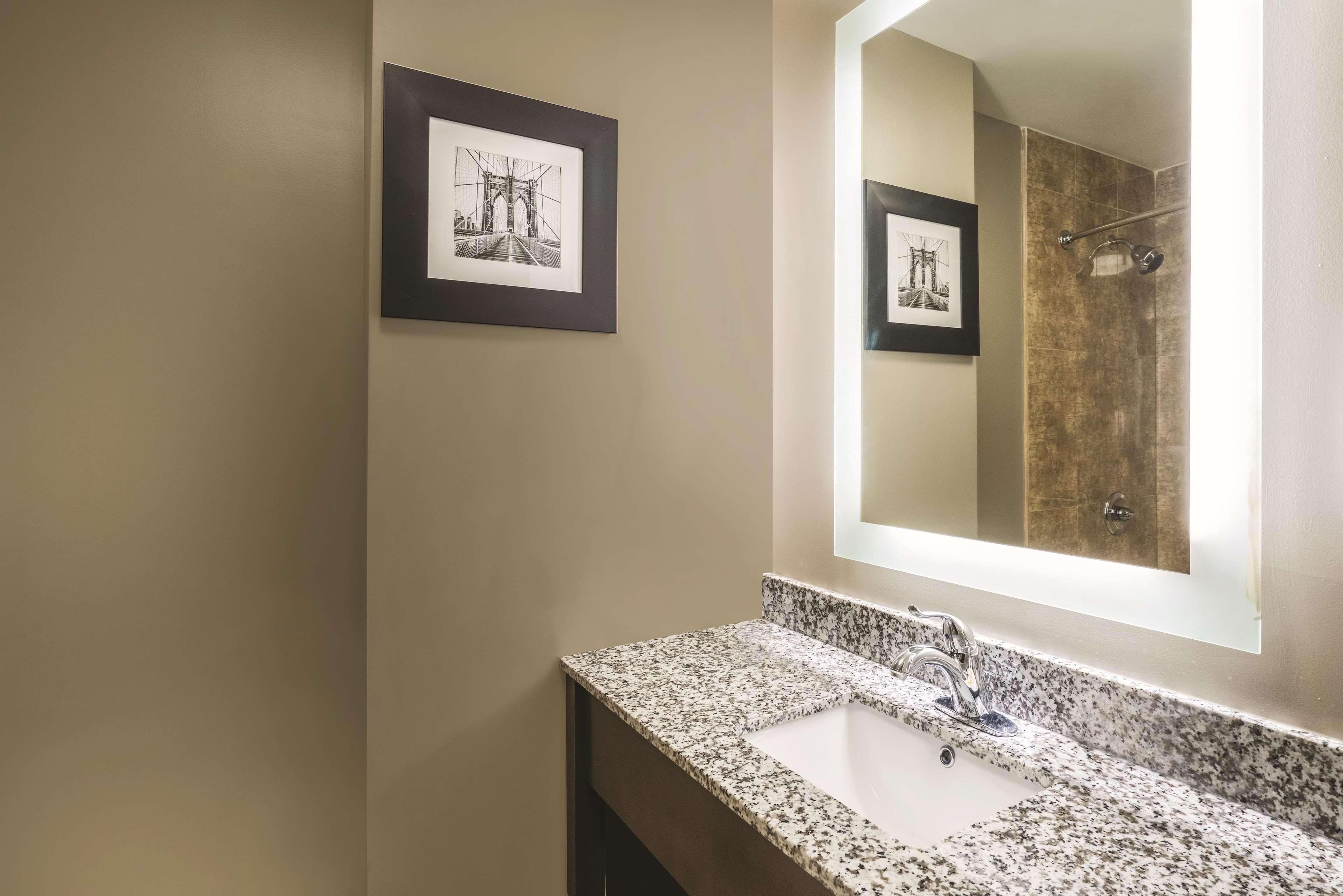 La Quinta By Wyndham Brooklyn Central New York Kültér fotó