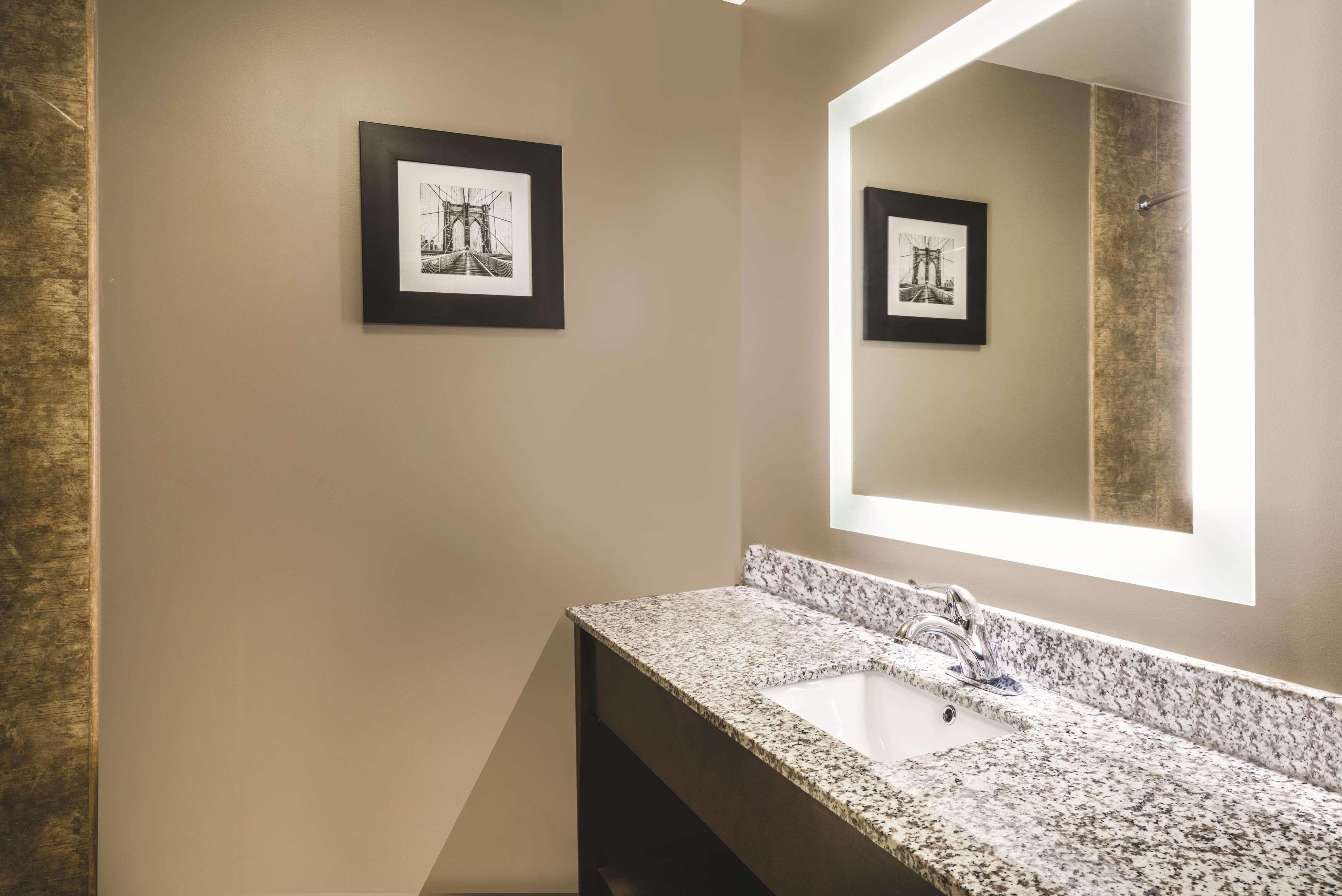 La Quinta By Wyndham Brooklyn Central New York Kültér fotó